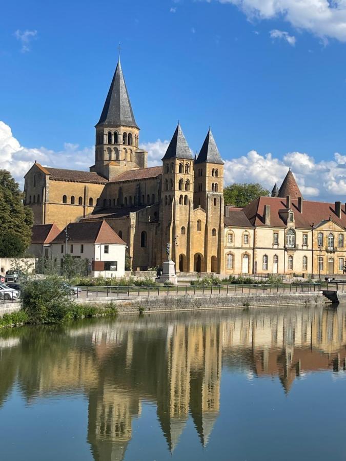 Les Logis De Paray Appartement 202 外观 照片